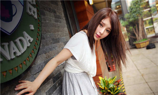 旬阳想找一个女性生孩子给报酬-｛找个女人生孩子多少钱｝